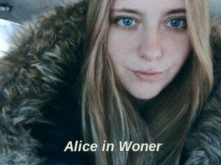 Alice_in_Woner