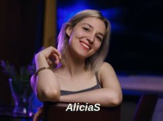 AliciaS