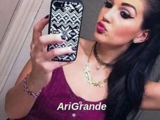 AriGrande