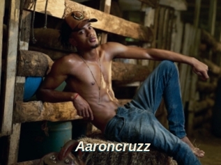 Aaroncruzz