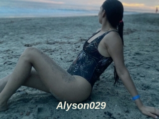 Alyson029