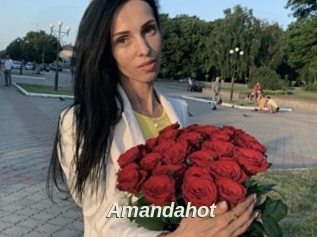 Amandahot