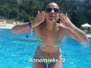 Annemieke79