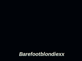 Barefootblondiexx