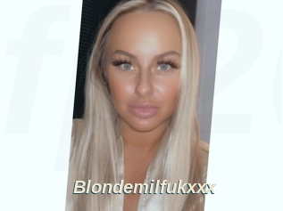 Blondemilfukxxx
