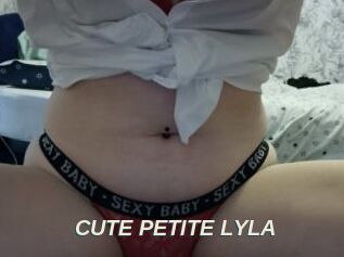 CUTE_PETITE_LYLA