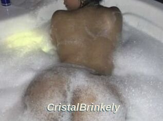 Cristal_Brinkely