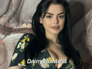Dainyclowless