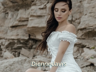 Diennedavis
