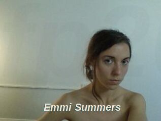 Emmi_Summers