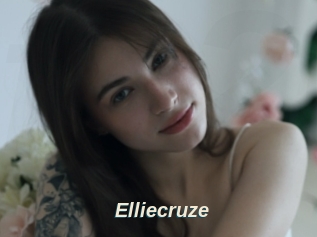 Elliecruze