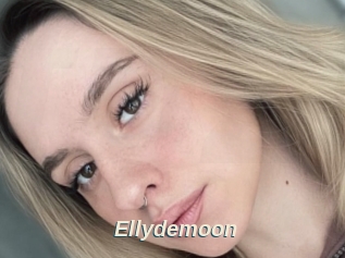 Ellydemoon
