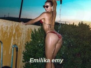 Emilika_emy