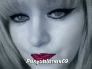 Foxyxblonde69