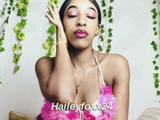 Haileyfoxx24