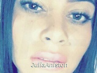 Julia_Aniston