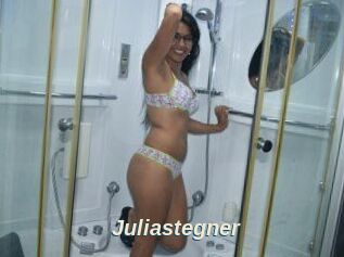 Julia_stegner