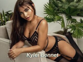 Kylei_Bonnet