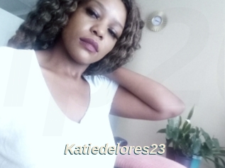Katiedelores23