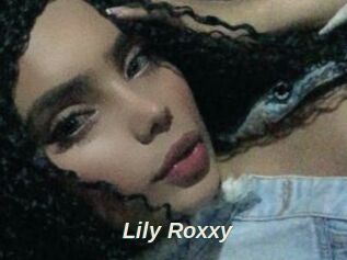 Lily_Roxxy