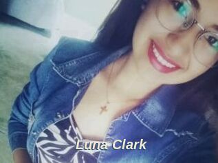 Luna_Clark
