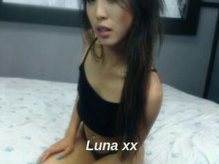 Luna_xx