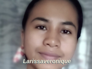 Larissaveronique