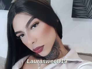 Laurasweett19