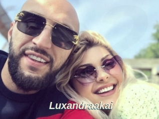 Luxandraakai