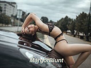MargotBlunt