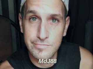 MdJ88
