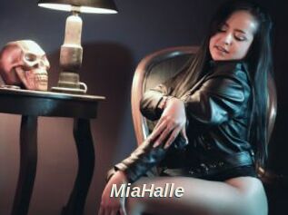 MiaHalle