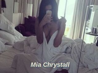 Mia_Chrystall