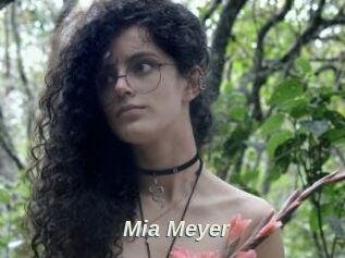 Mia_Meyer