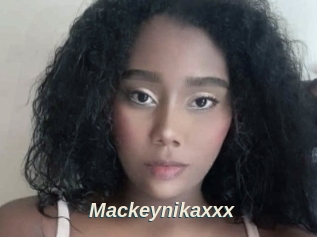 Mackeynikaxxx