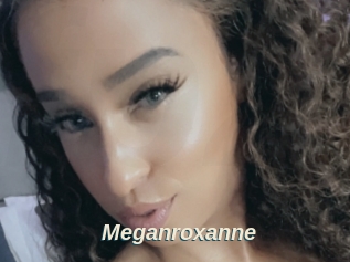 Meganroxanne