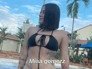 Miaa_gomezz