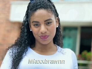 Miaxxbrawnn