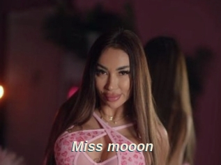 Miss_mooon