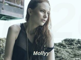 Mollyy