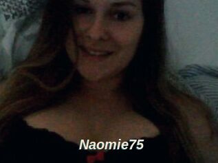 Naomie75