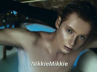 NikkieMikkie