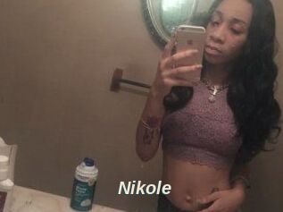 Nikole_