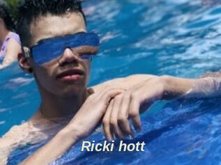 Ricki_hott