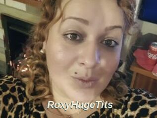 RoxyHugeTits