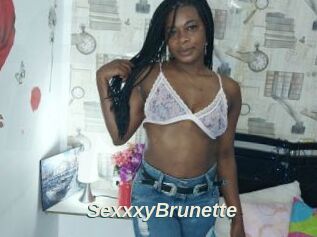SexxxyBrunette