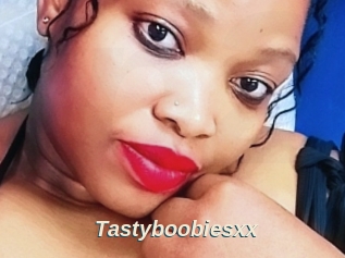 Tastyboobiesxx