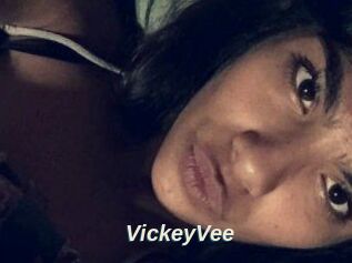 Vickey_Vee