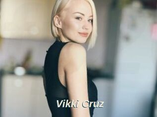 Vikki_Cruz