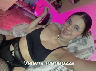 Valeria_mendozza